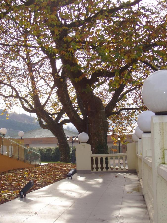 Hotel Arcea Palacio De Las Nieves Langreo Exterior photo